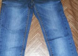 Джинсы женские